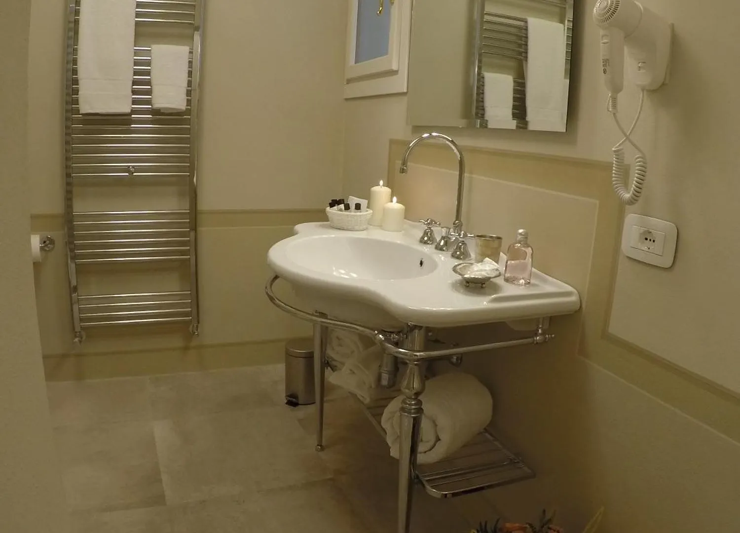 Bed and Breakfast Palazzo Della Stufa Residenza D'Epoca Florencia