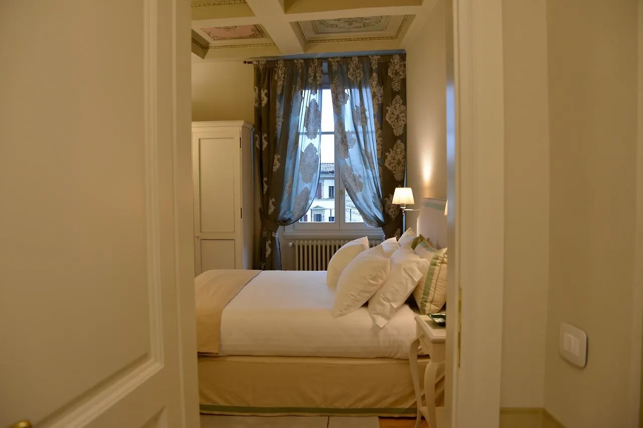 Bed and Breakfast Palazzo Della Stufa Residenza D'Epoca Florencia