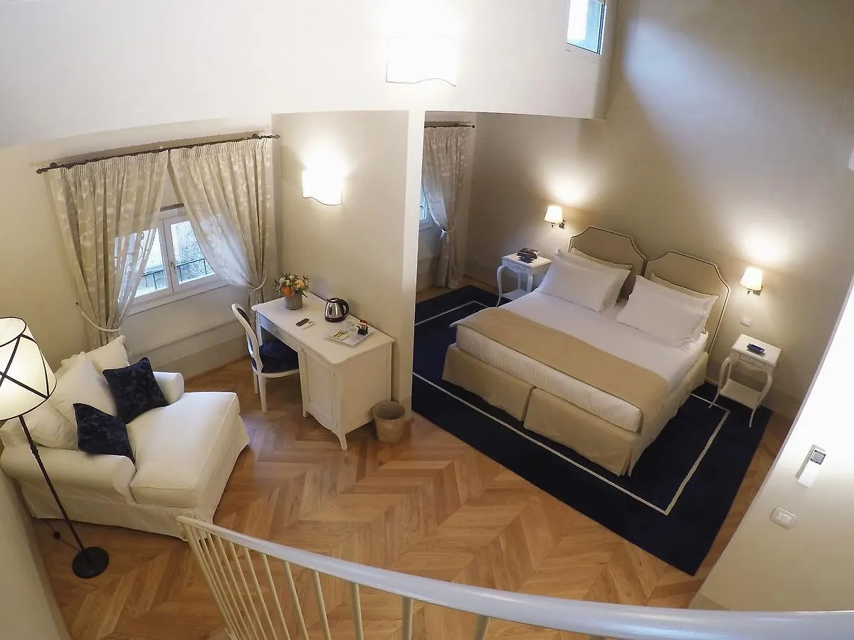 Bed and Breakfast Palazzo Della Stufa Residenza D'Epoca Florencia